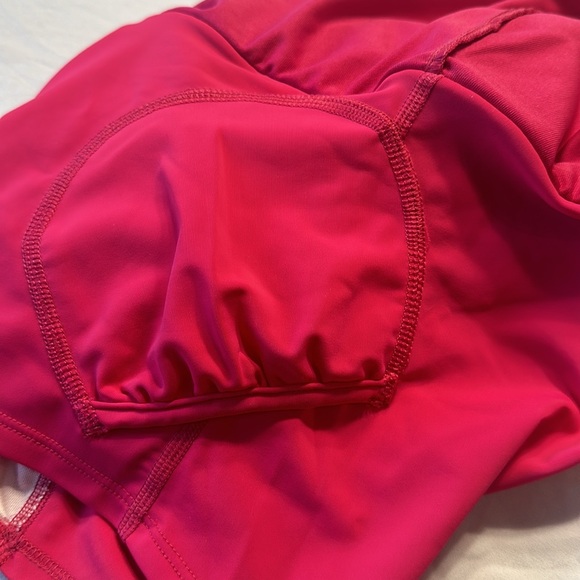 Under Amour Heat Gear Tennis/pickleball skirt Size medium - Picture 9 of 9